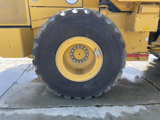 John Deere 644L