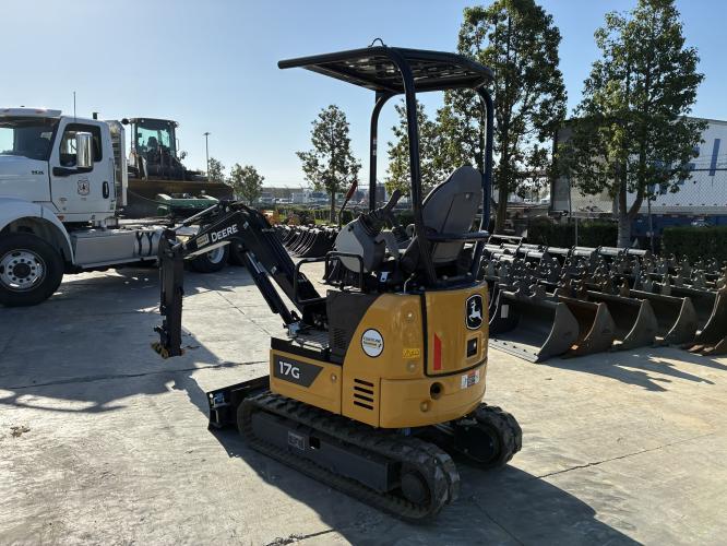 John Deere 17G