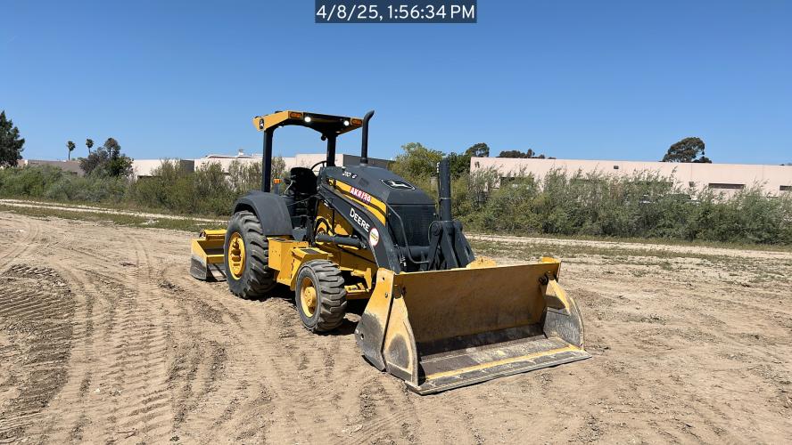 John Deere 210 G