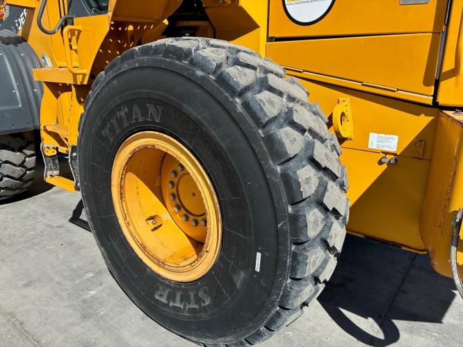 John Deere 544 P