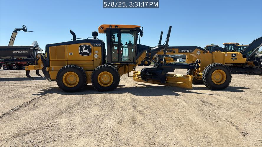 John Deere 872G