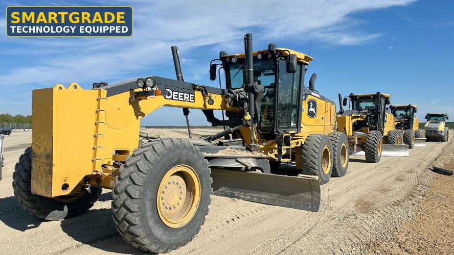 John Deere 672GP