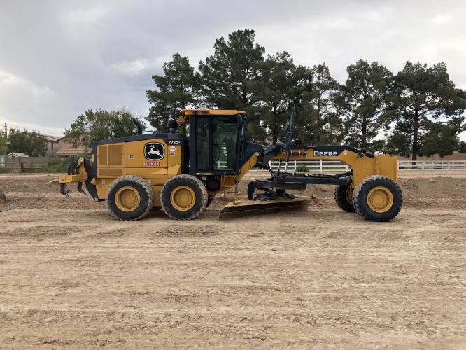 John Deere 772GP