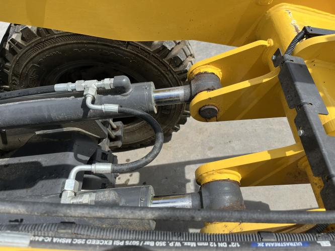 New Holland W80C