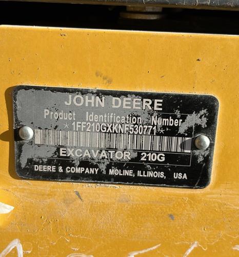 John Deere 210G