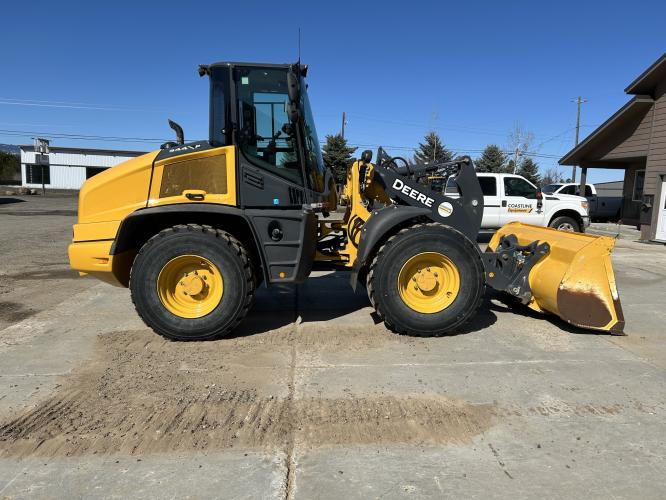 John Deere 344 P