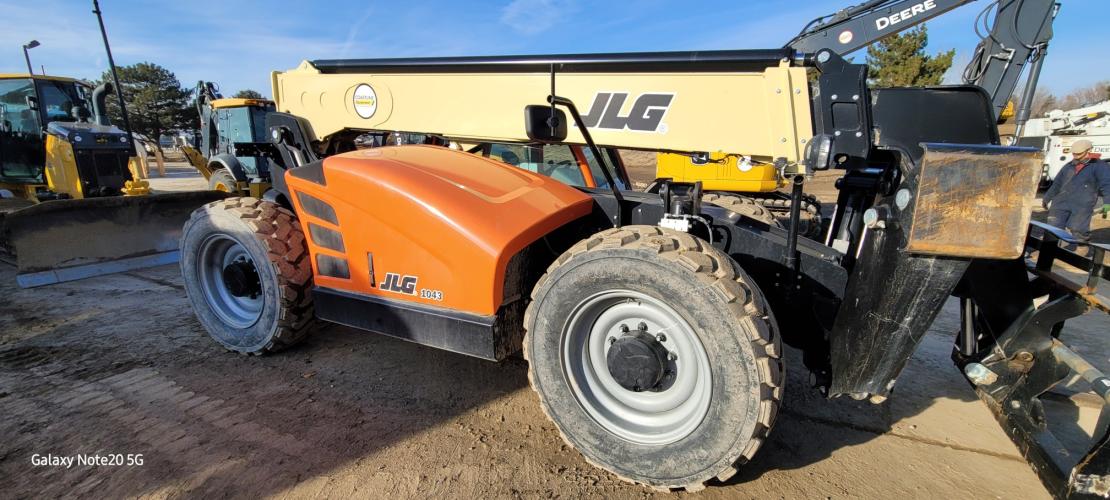 Jlg 1043