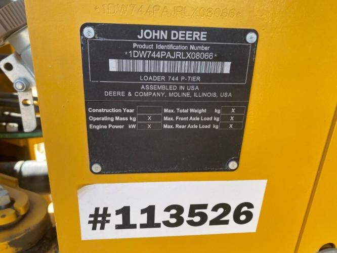 John Deere 744 P