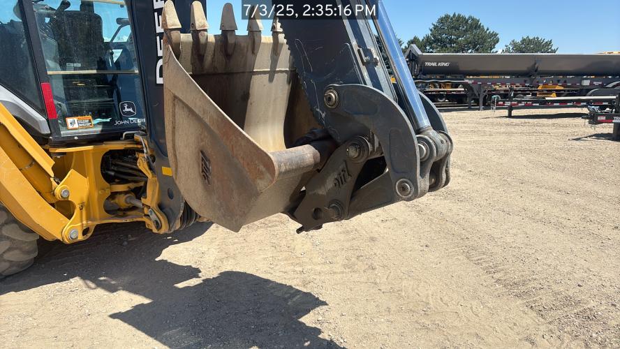 John Deere 320 P