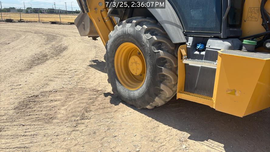 John Deere 320 P