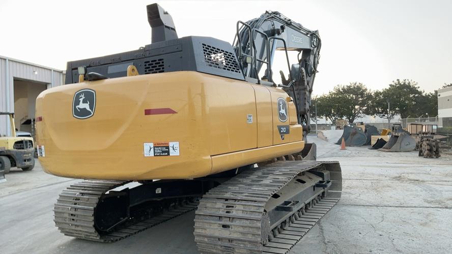 John Deere 210 P