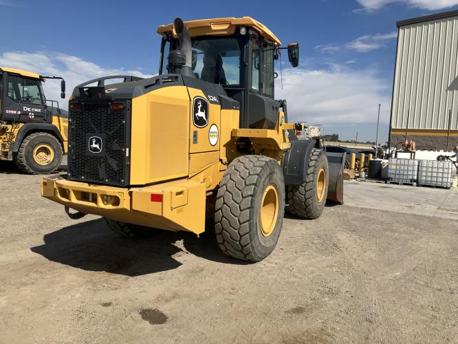 John Deere 524L