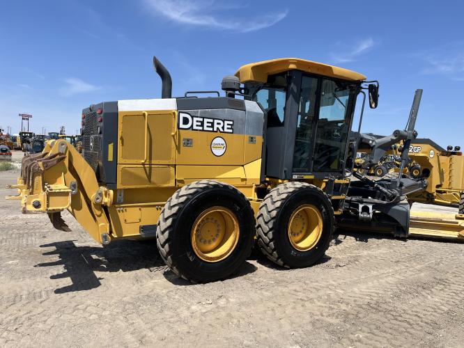 John Deere 772GP
