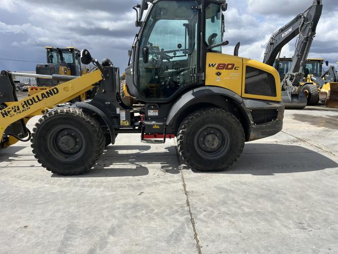 New Holland W80C