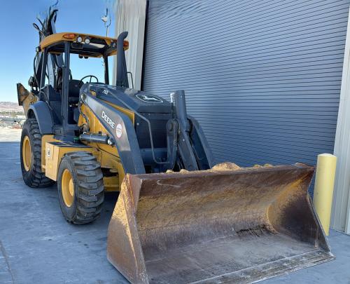 2022 John Deere 710L