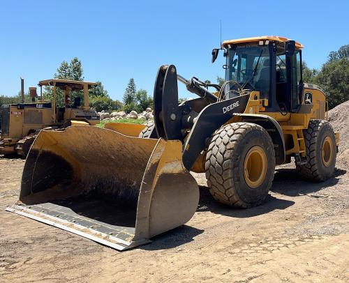 2023 John Deere 644 P