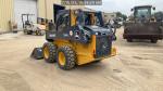 John Deere 320G