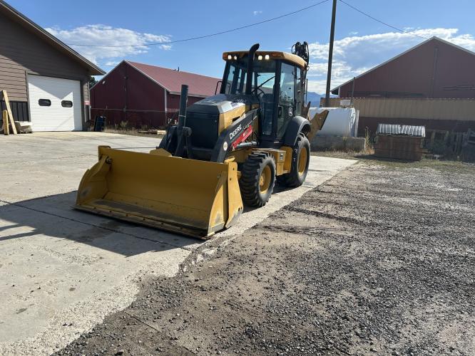 John Deere 320 P