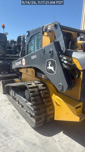 John Deere 331G