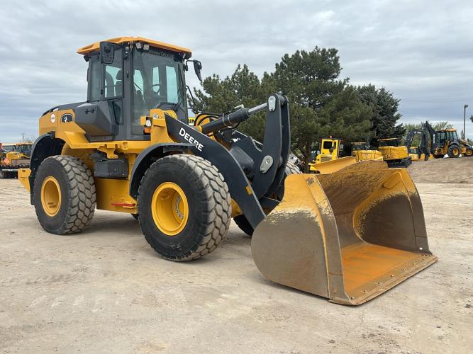 John Deere 624 P