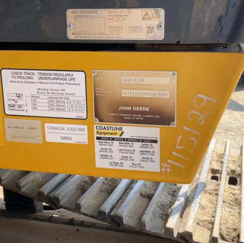 John Deere 245 P