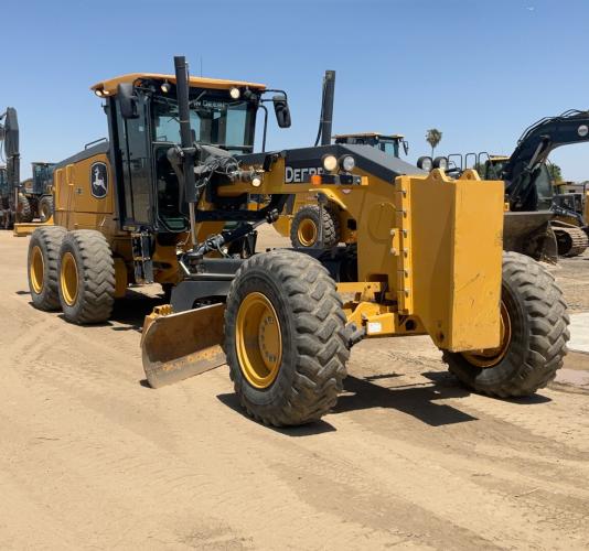 John Deere 772G