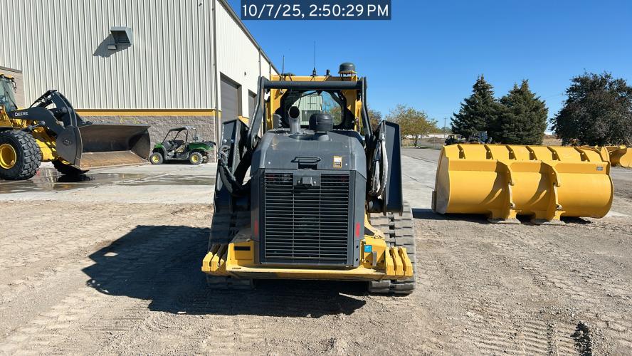 John Deere 333G