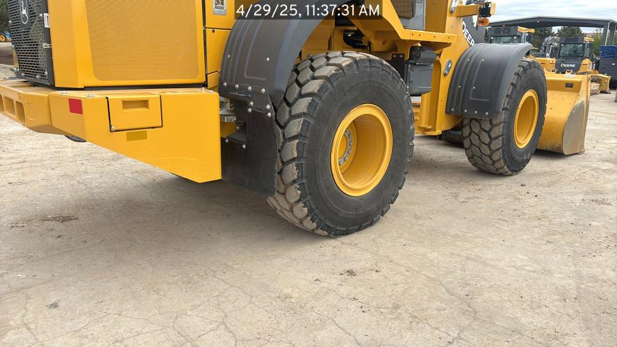 John Deere 624 P