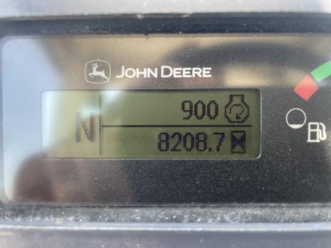 John Deere 210L