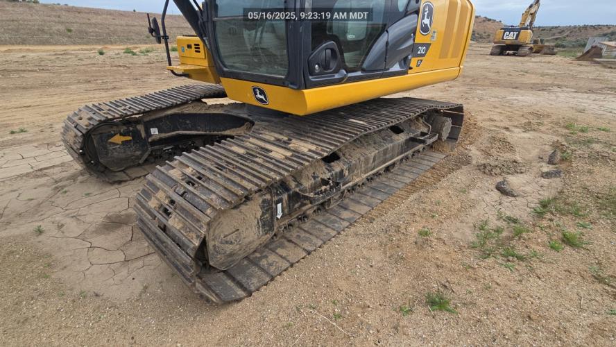 John Deere 210 P