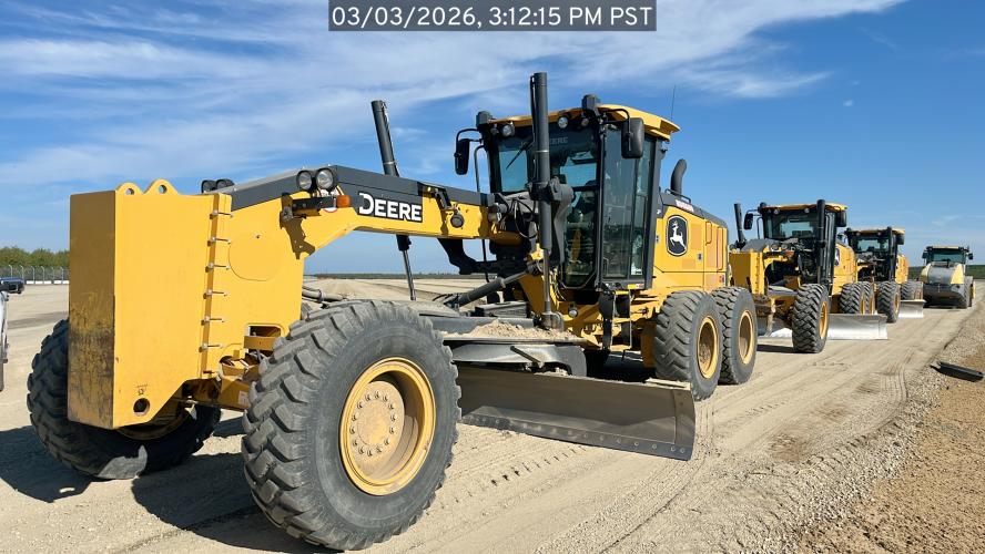 John Deere 672GP