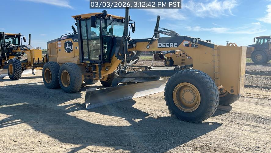 John Deere 672GP