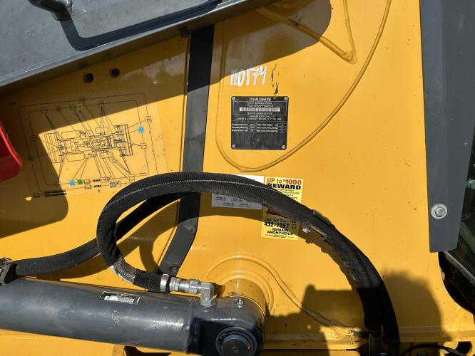 John Deere 210 P
