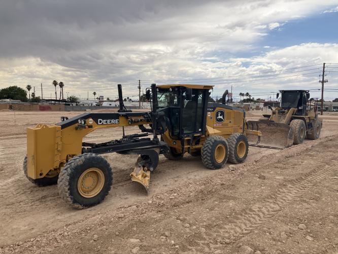 John Deere 772GP