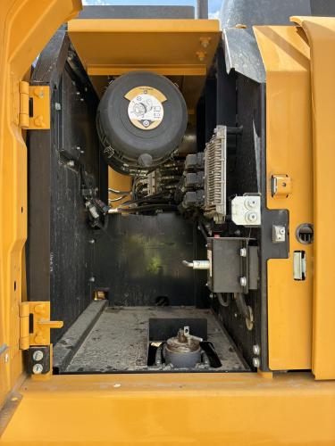 John Deere 210G LC