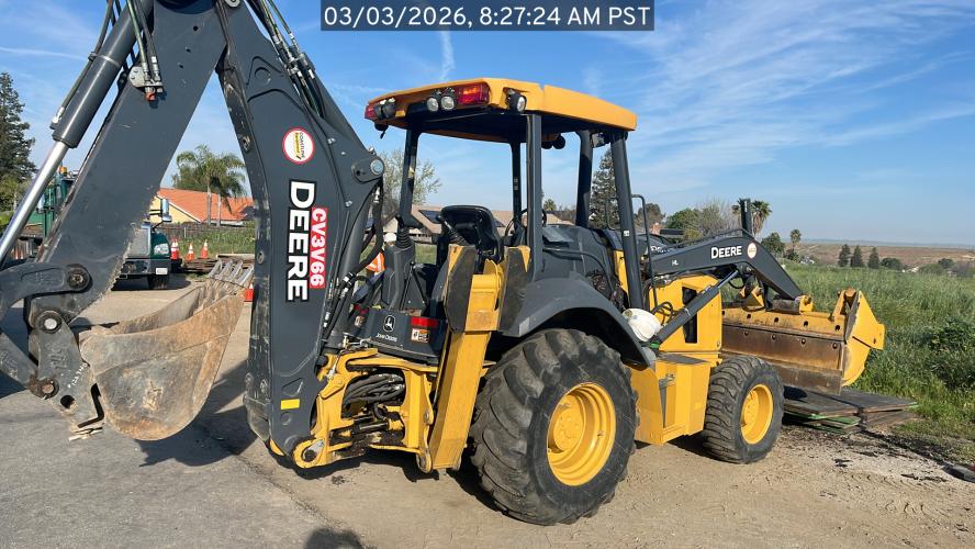 John Deere 320 P