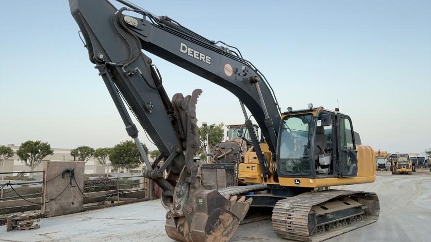 John Deere 210 P