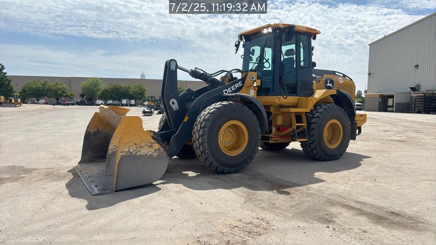 John Deere 544 P