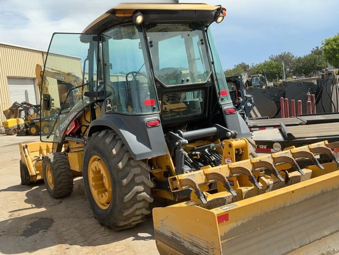 John Deere 210 P