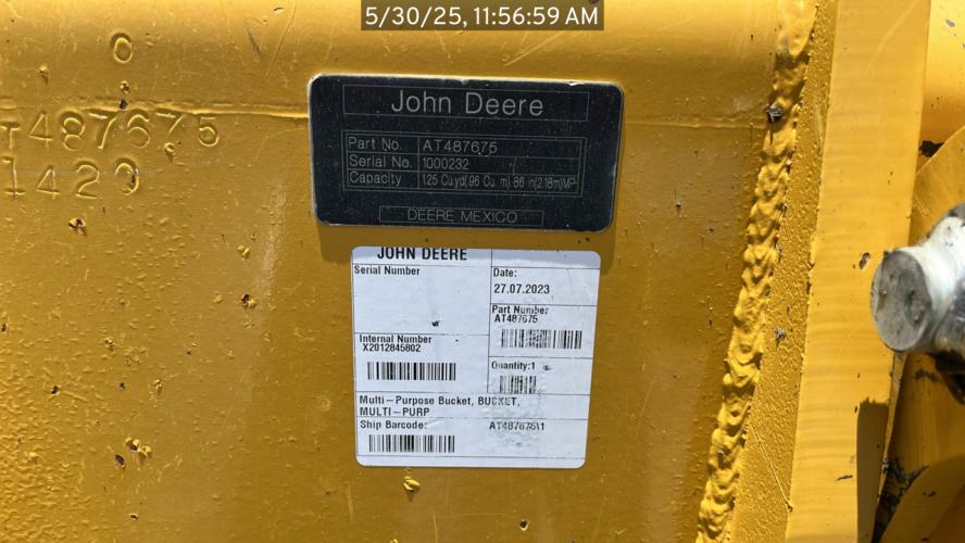 John Deere 210 P