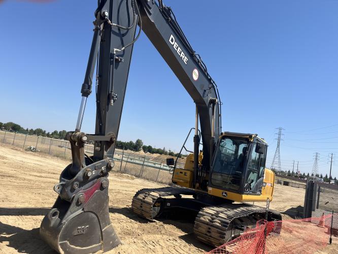 John Deere 200 G