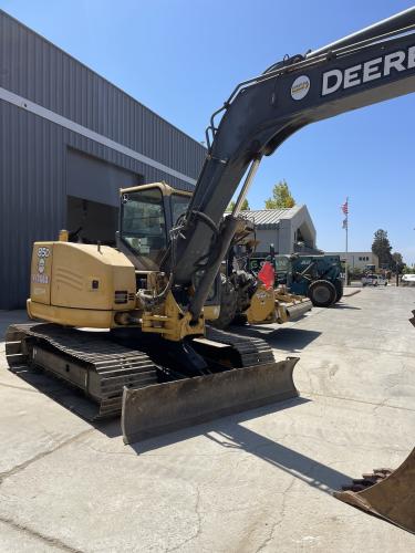 John Deere 85D