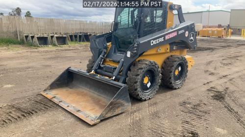2024 John Deere 330G