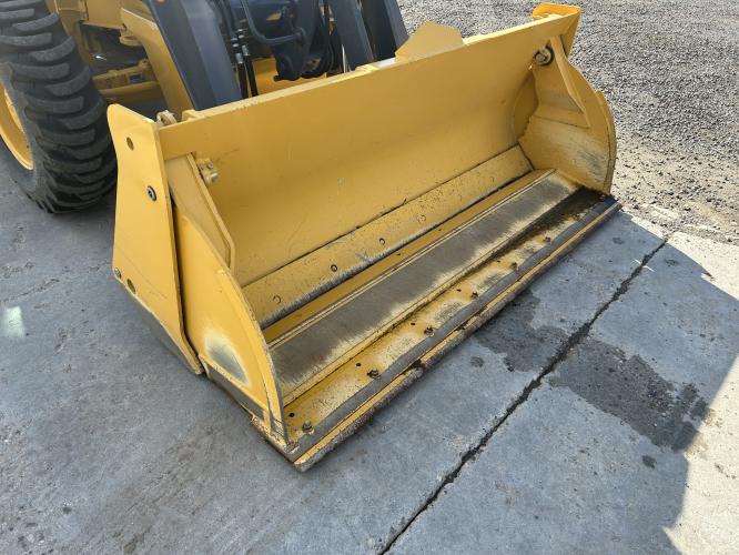 John Deere 320 P