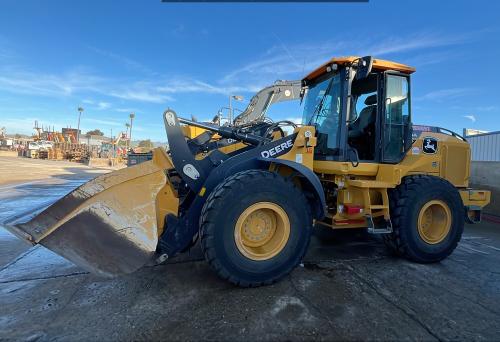 2023 John Deere 544 P