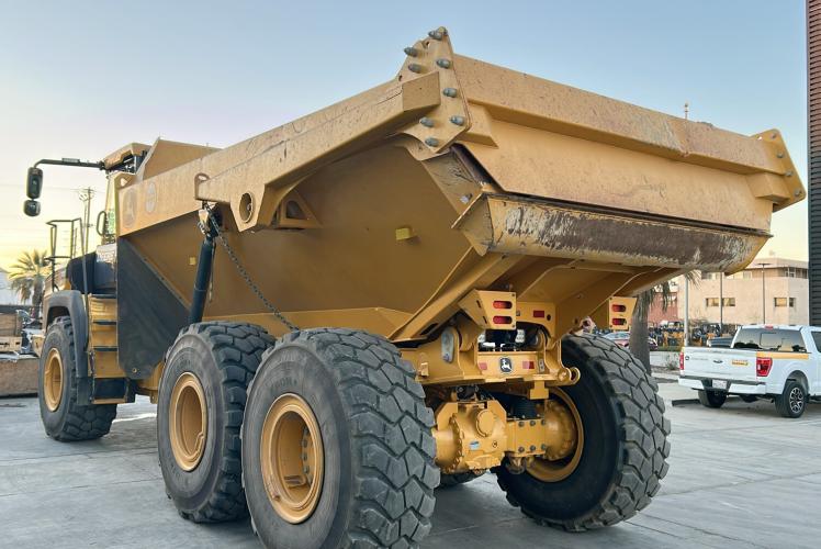 John Deere 310 P