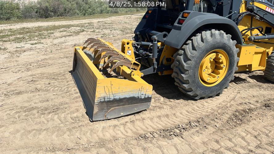 John Deere 210 G