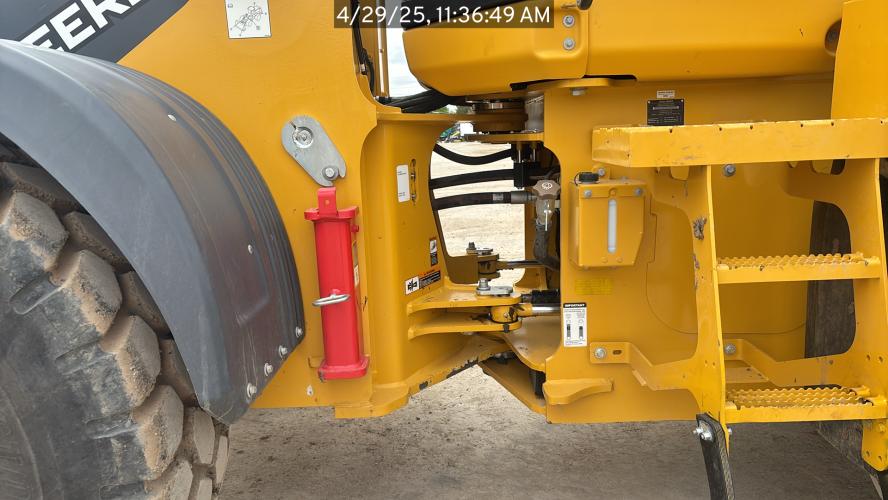 John Deere 624 P