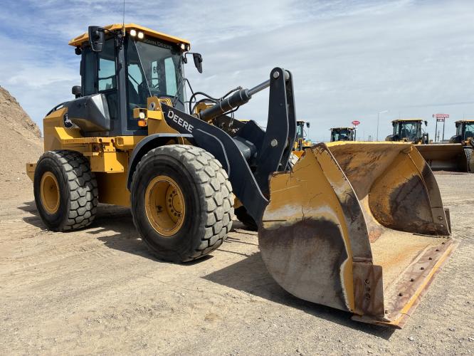John Deere 544 P