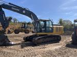 John Deere 210G LC
